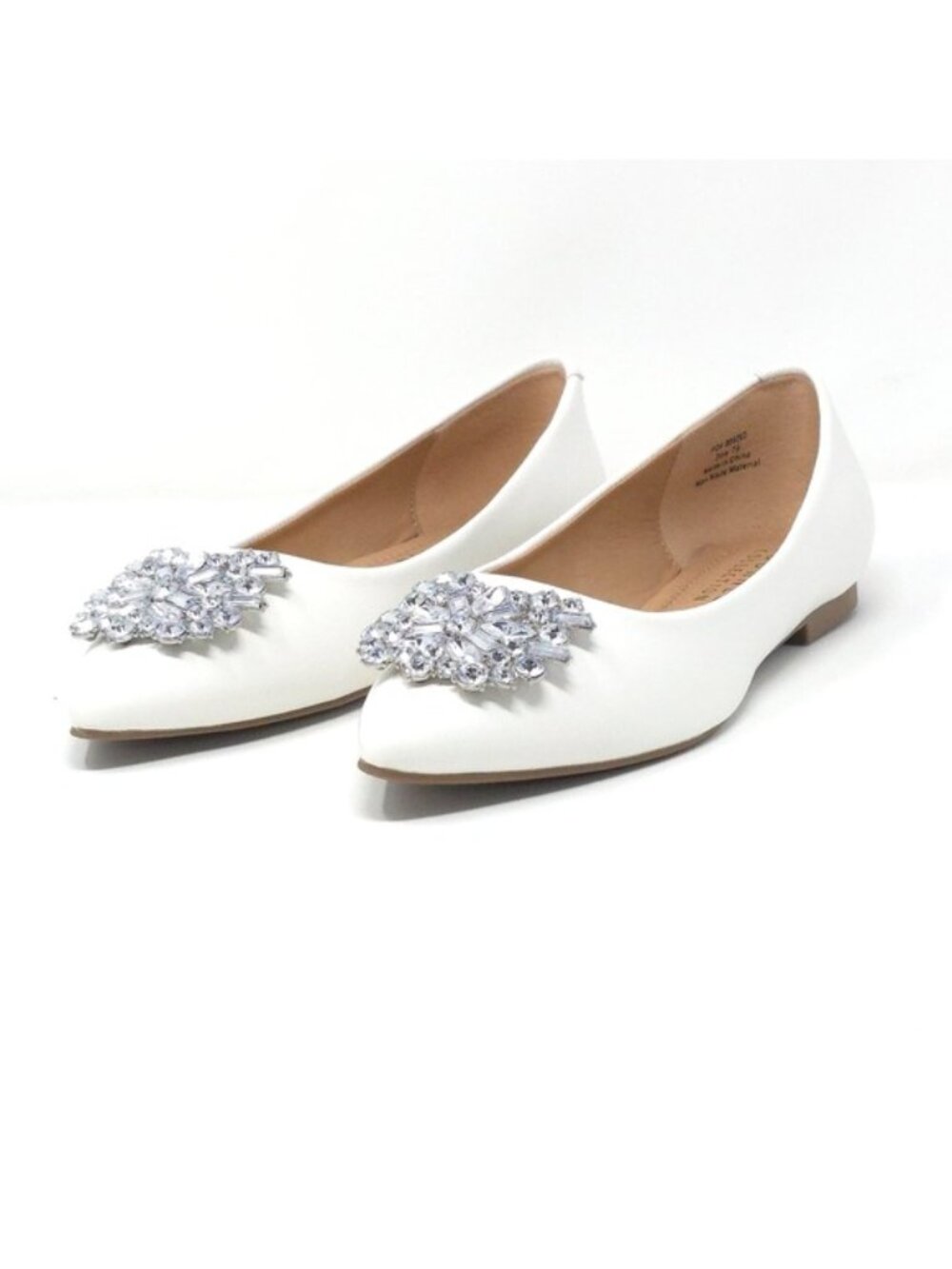 Brinley Co. Jewel Pointed Toe Ballet Flats Ivory Faux Leather Size 7.5M